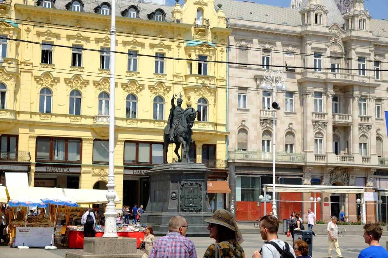 Love Croatia Hostel-Mir Guesthouse Zagreb Exterior photo